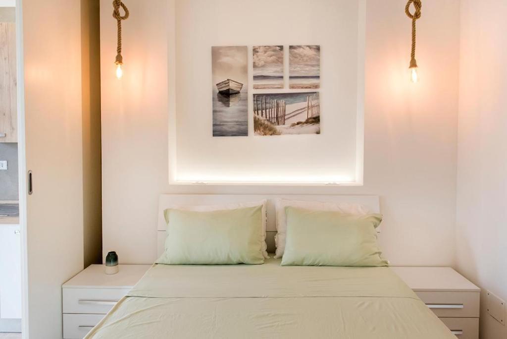 P010 - Porto Recanati, Nuovo Monolocale Fronte Mare Exteriör bild